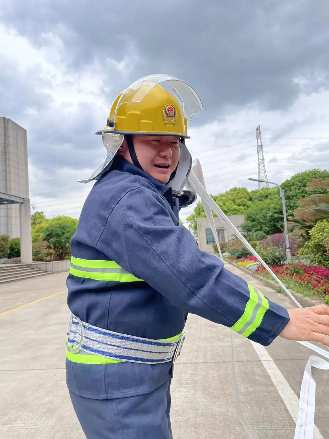 消防演習(xí)進(jìn)金鷹，筑牢平安“防火墻”